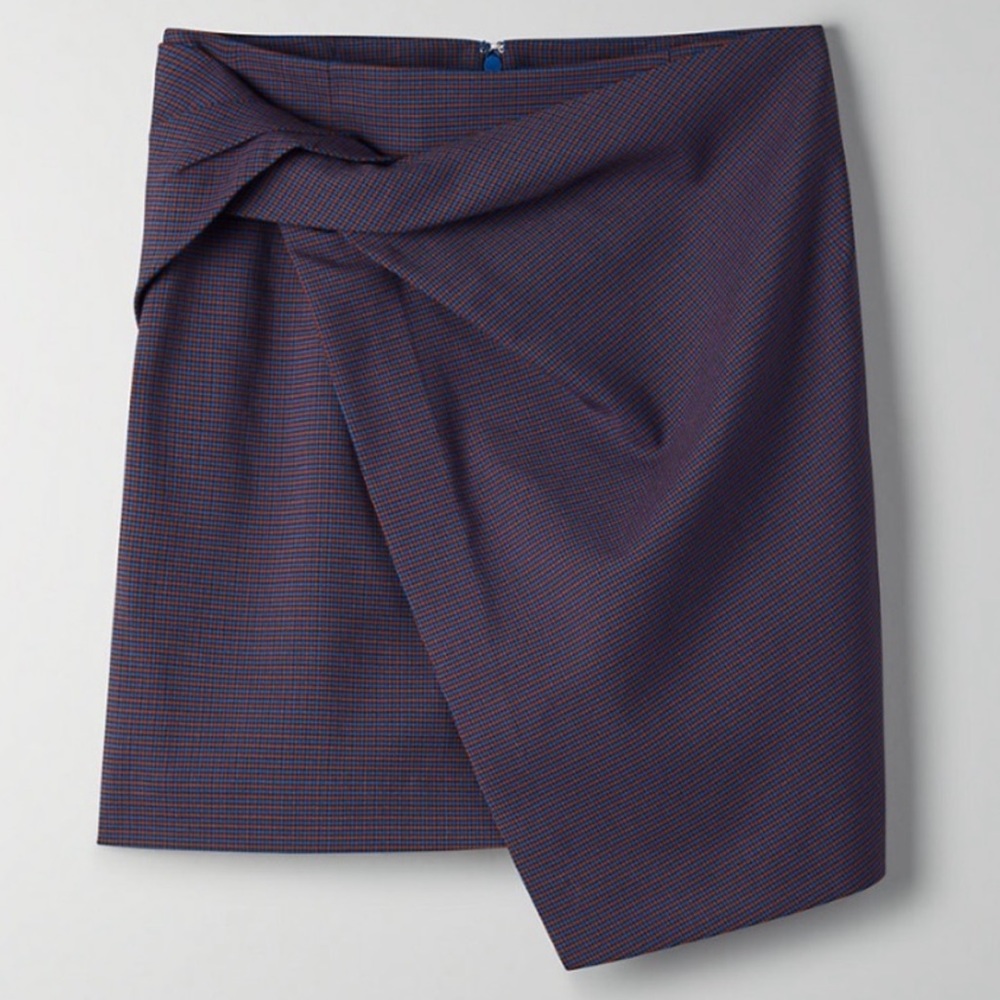 Aritzia Babaton Jethro Skirt Purple